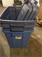 Rubbermaid totes