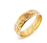 Antique yellow gold ring
