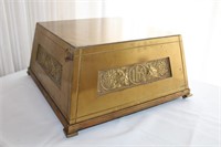 SOLID BRASS ANTIQUE DISPLAY