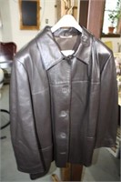 Lovely Ladies XL Leather Coat, Good Condition