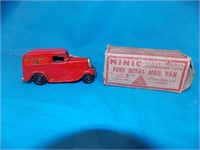 MINIC FORD ROYAL MAIL VAN IN BOX -ENGLAND