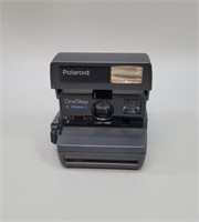 1983 Polaroid One Step Close Up Camera with