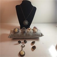 Jewelry lot with keychain