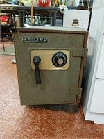 Meilink vintage  safe with code