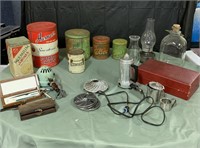 Vintage Kitchen, Bathroom & Collectible Items