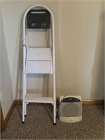 Step ladder and space heater