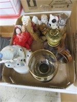 LOT OF BEARS, CLOWNS, DOLLS AND OIL LAMP