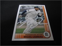 MIGUEL CABRERA SIGNED SPORTS CARD WITH COA