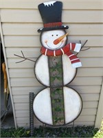 Metal snowman decoration 5ft tall