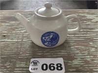 MCCOY TEAPOT-hairline crack