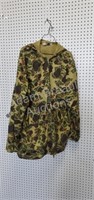 Vintage Pella Bobolink camouflage zippered hooded