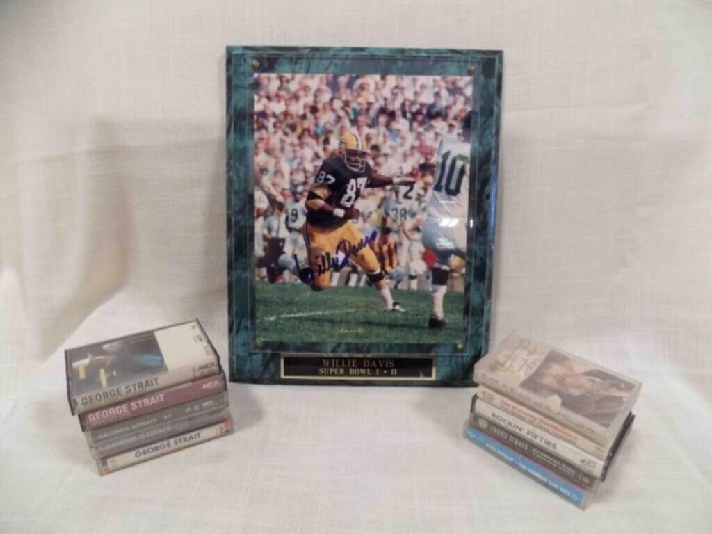 Signed Willie Davis Super Bowl I & II, cassettes