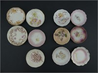 TRAY: APPROX. 11 PINK & WHITE FLORAL BUTTER PATS