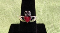 STERLING SILVER CLADDAGH RING W/PINK PAUA SIZE 7,