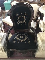 VICTORIAN GENTS CHAIR IN TAPESTRY