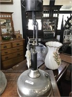 COLEMAN QUICLITE USA HOBNAIL PRESSURE LAMP