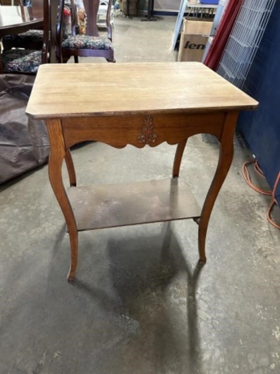 VINTAGE FURNITURE,COLLECTIBLES ONLINE AUCTION