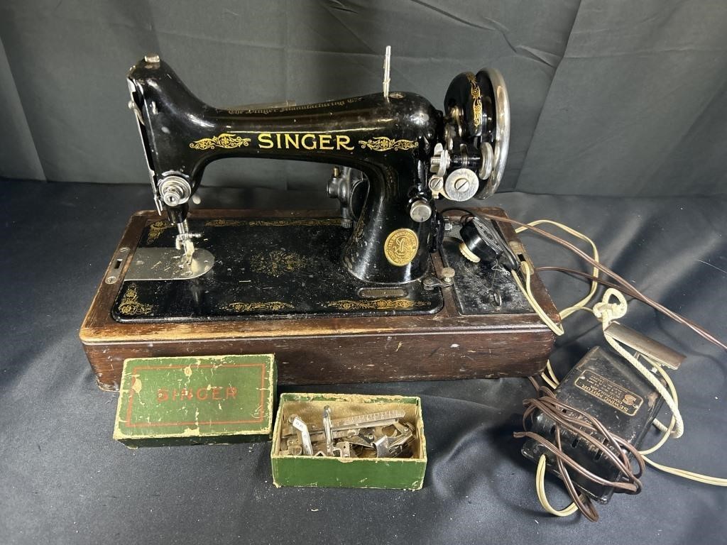 Vintage Singer Manufacturing Sewing Machine