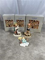 Hummel figurines, set of 3. With original boxes