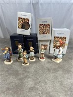 Hummel figurines, set of 6. With original boxes