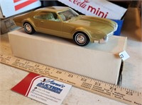 Vintage Oldsmobile Salesman Sample (Toronado)