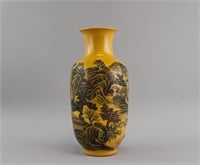 Chinese Yellow Ground Porcelain Vase Qianlong Mark