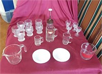 Misc. glass items - Pyrex measuring cups, A&W