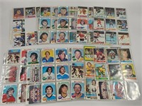 LARGE ASSORTMENT VINTAGE TOPPS HOCKEY CARDS