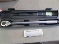 Pittsburgh 1/2 drive torque wrench/case
