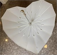 New White Heart Shaped Umbrella