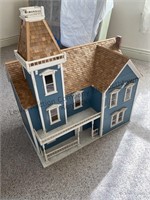 Handmade dollhouse approximate measurements 36