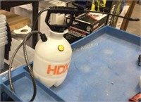 HDX Pump Sprayer 1Gal