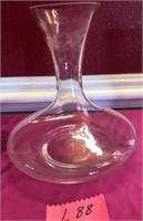 Q - VINTAGE VASE 10"T (L88)