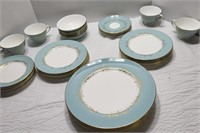 38pc Royal Doulton Melrose China Set