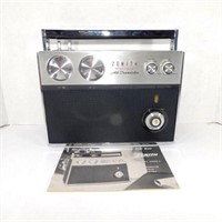 4 Vintage Zenith Royal 2000-1 All Transistor AM-FM