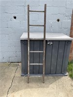 Vintage Wood Ladder