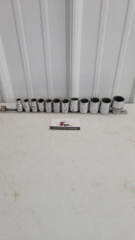 Craftsman 1/2" standard sockets