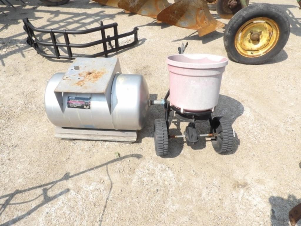 Water Pressure Tank & Pull Type Spreader