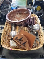 Basket w/ Kitchen Utensils, Strainer