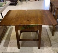 Vintage Ethan Allen pine drop leaf table with