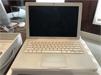 Apple Laptop, see photo 3 for specs