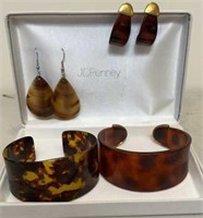 +(2 Sets) Amber/Tortoise Shell Bracelet & Earring