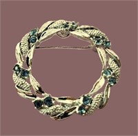 VINTAGE SIGNED "GERRY'S" SILVER BLUE WREATH BROOCH
