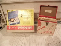 DE JAY PHONOGRAPH & RECORDS
