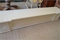 WHITE PAINTED FIREPLACE MANTLE