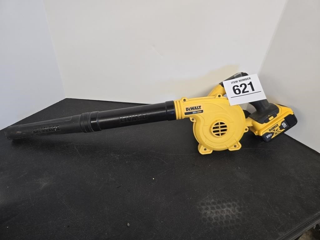 DeWalt 20v blower w/ battery