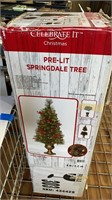 4’ Pre lit tree in box