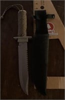 Survival knife with sheath