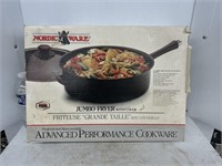 Nordic Ware jumbo fryer with cover 5qt