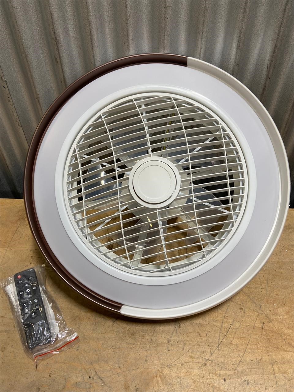 19” Cieling Fan With Remote White&Brown